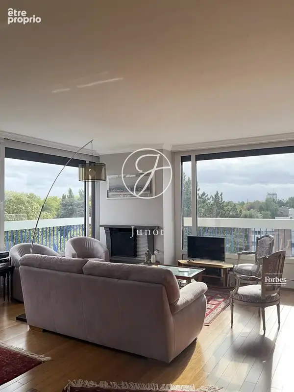 Roubaix – PARC BARBIEUX – Appartement  – 5 pièces – 159,14m² – 4 chambres – Terrasse – Garage – Cave - photo 11