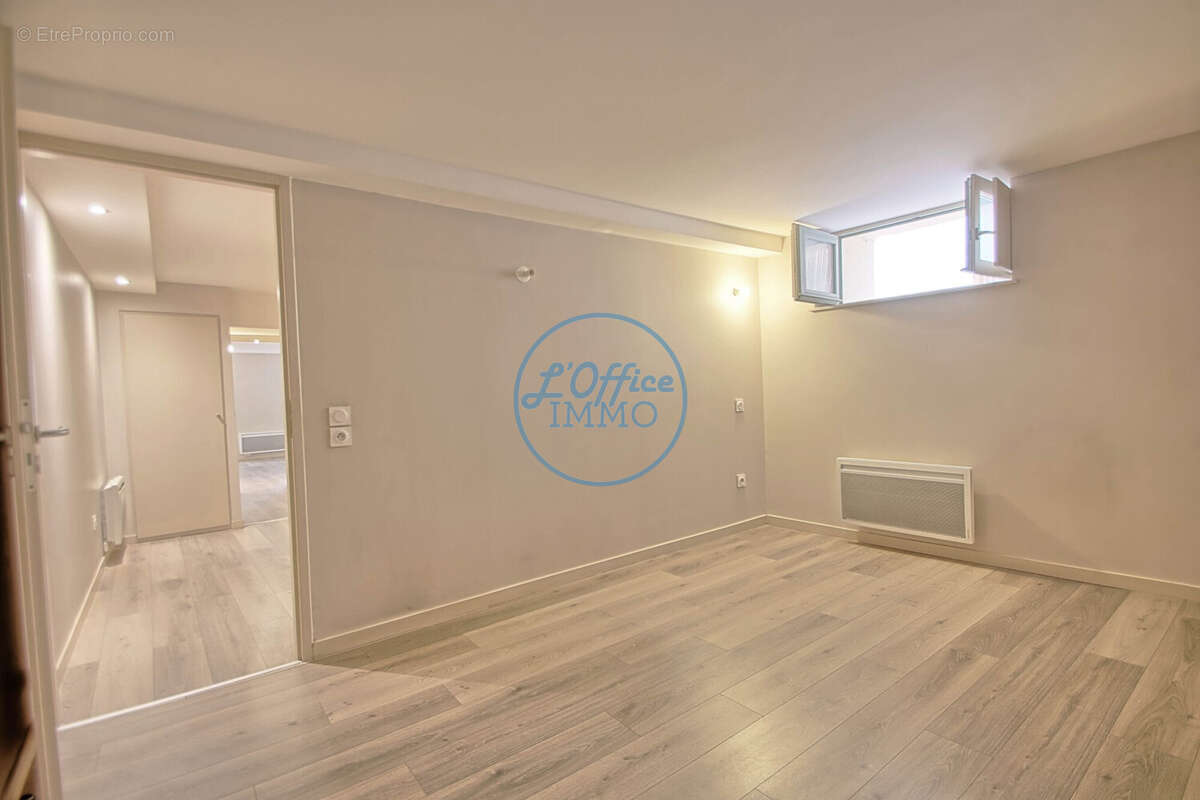 Appartement 49 m² à Toulon  - photo 4