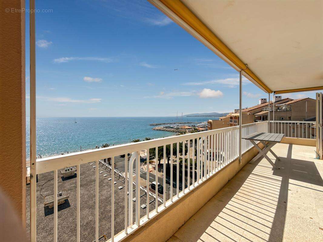 Appartement à FREJUS