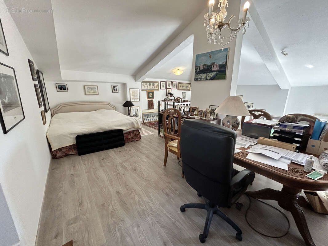 Appartement à GANGES