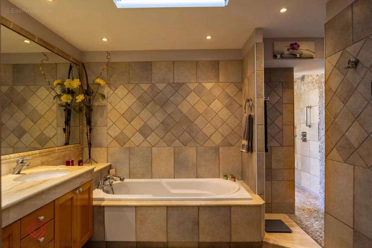 Maison à CARCASSONNE