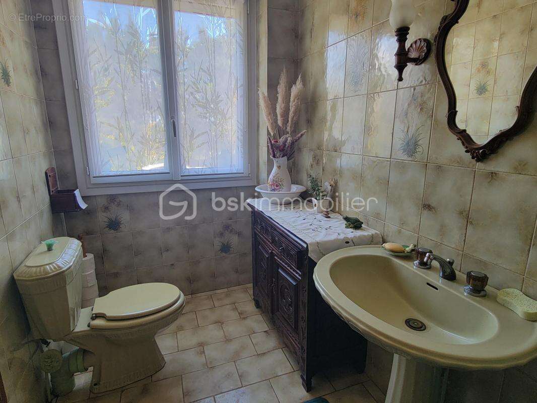 Maison à SAINT-CARADEC