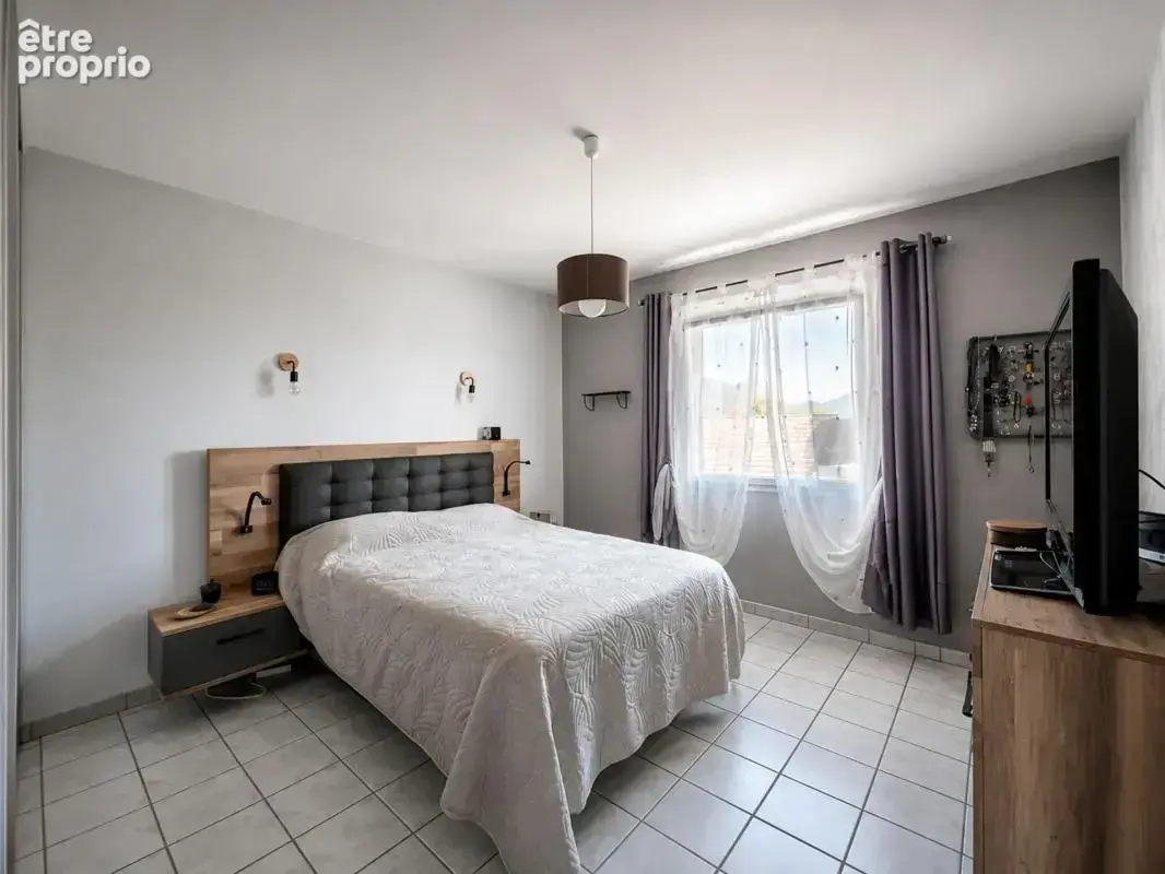Maison de 8 pièces de 145 m² à Vinzier - photo 8