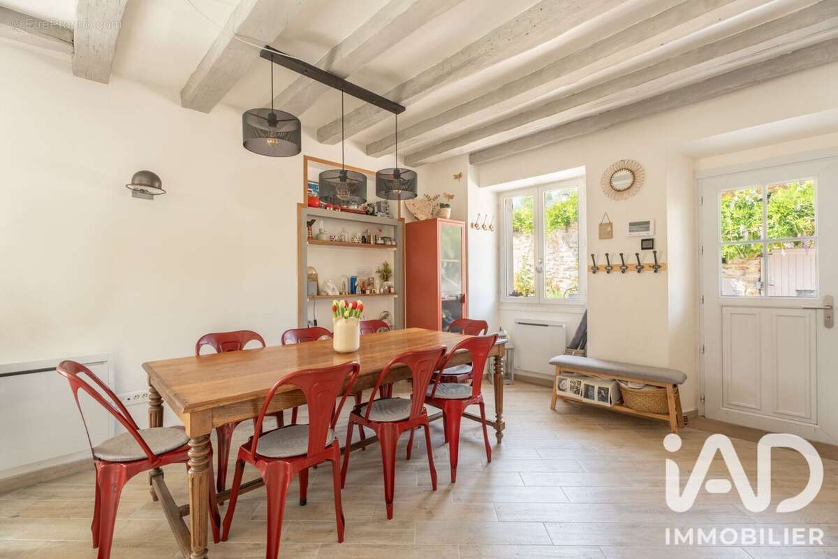 Maison 130 m² à Cernay-La-Ville  - photo 3