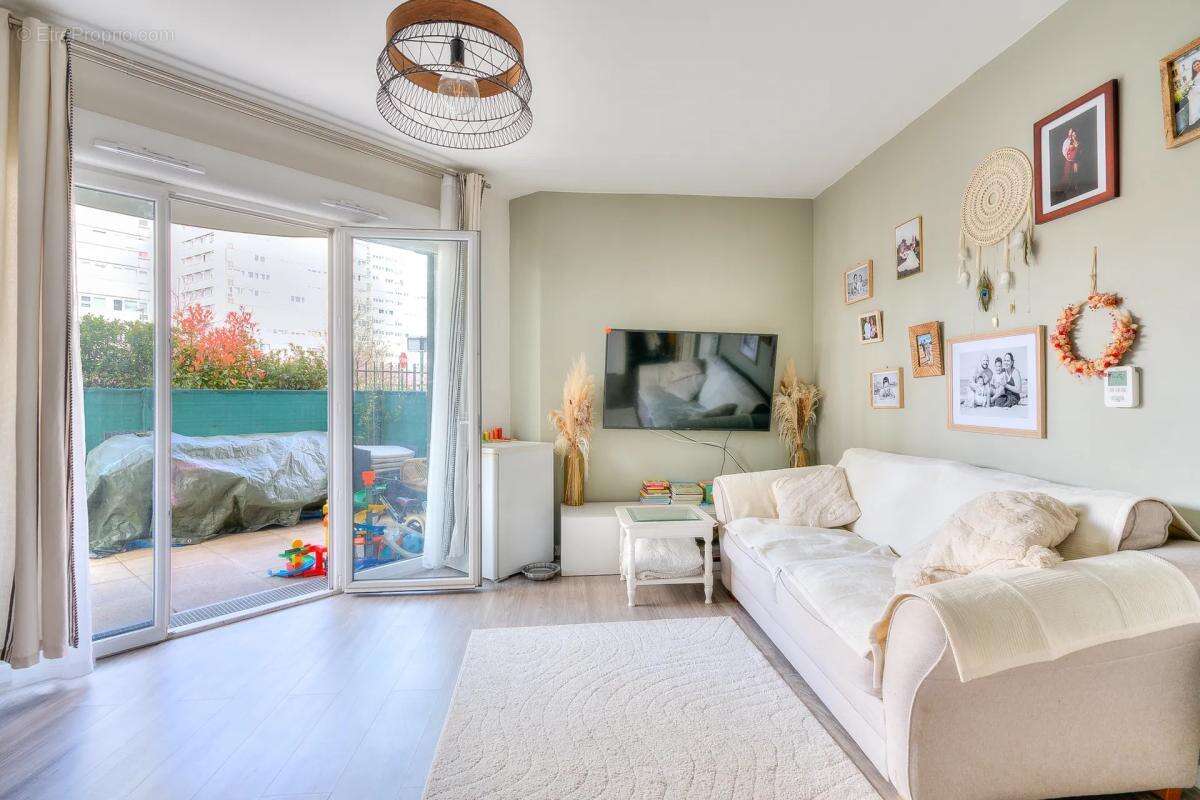 Appartement à THIAIS