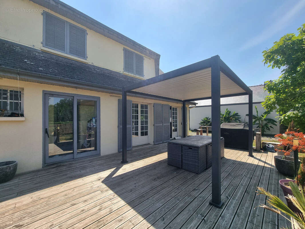 Maison 6 chambres - 159 m2 - Hédé-Bazouges - photo 6