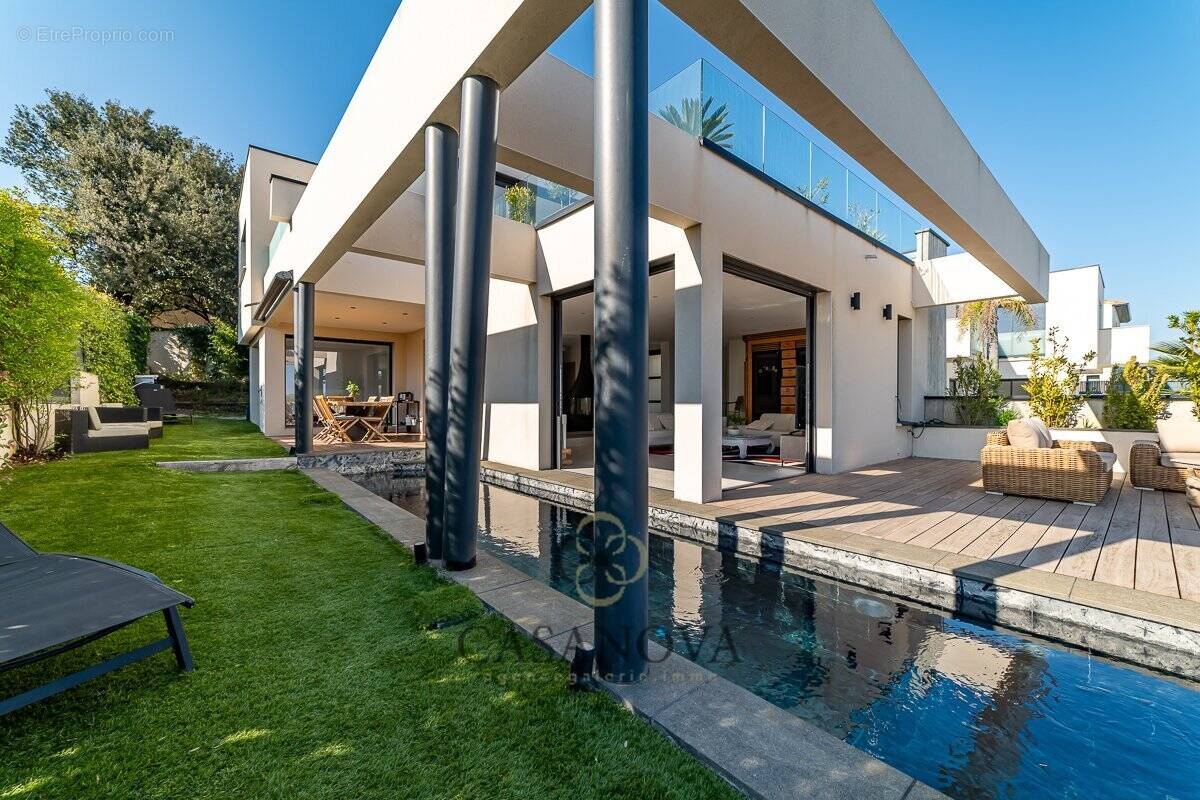 Maison à SAINT-GELY-DU-FESC