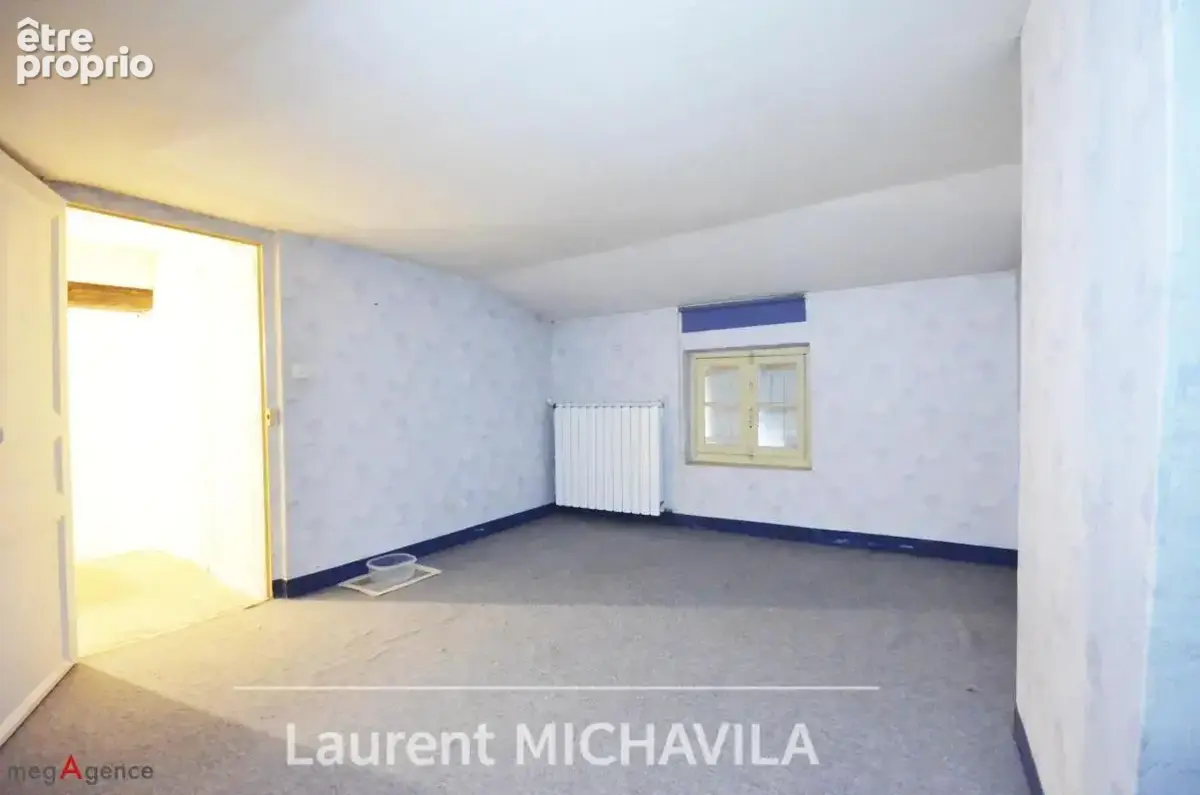 Grande maison de village T6 avec cour et boxs — Villeneuve-lès-Béziers - Vendu loué - photo 17