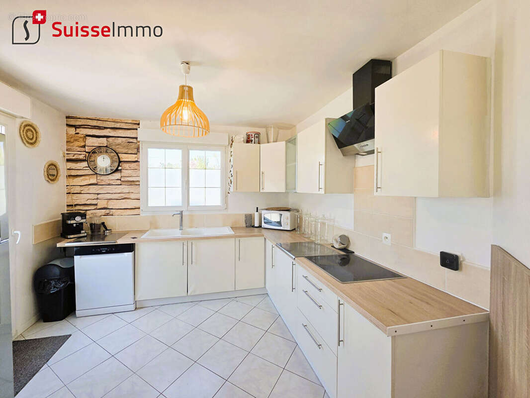Maison Passavant La Rochere 5 pièce(s) 150 m2 - photo 9