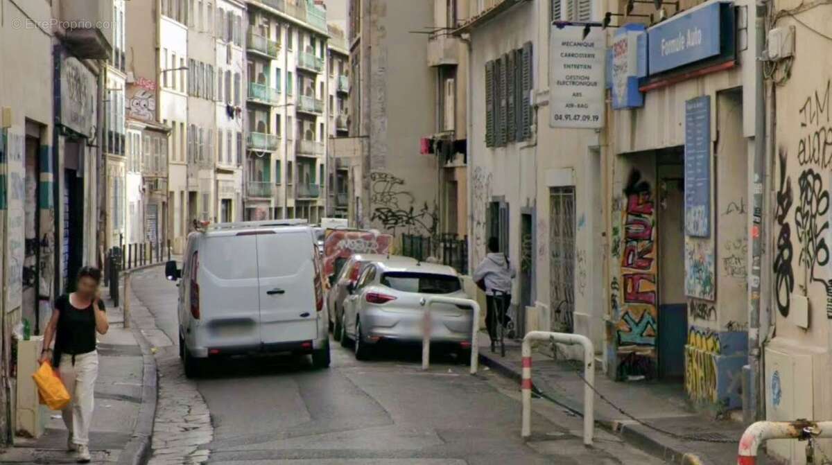 A vendre garage mécanique automobile à fort potentiel – marseille 13005 - clientèle fidèle – deux ateliers – carnet de commandes - photo 2