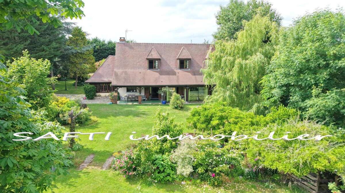 Photo 3 - Maison à LA VILLENEUVE-EN-CHEVRIE