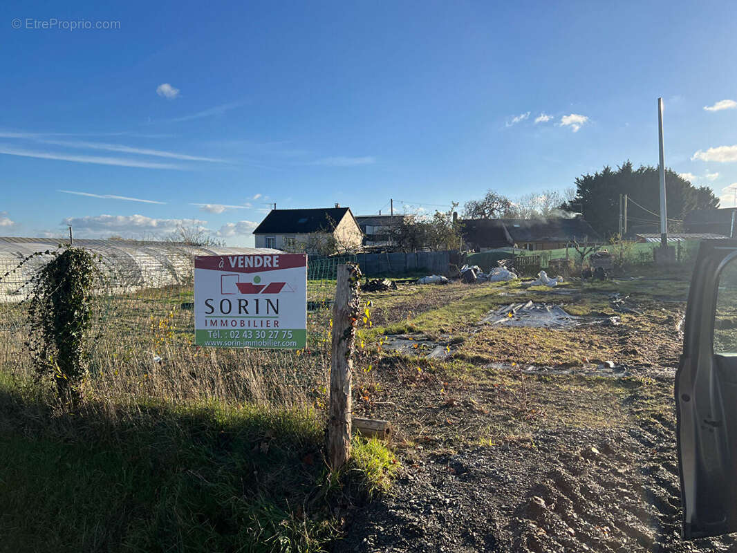 Terrain à LE BOURGNEUF-LA-FORET