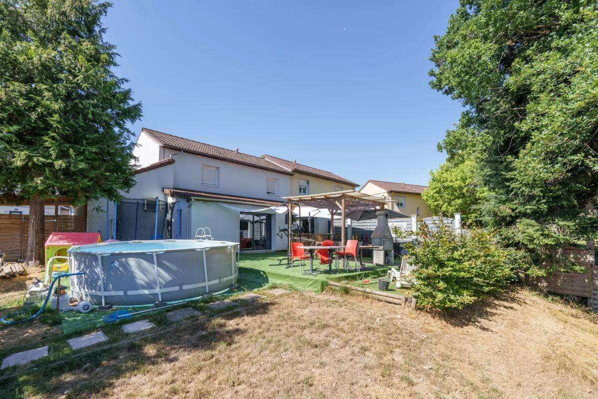 Maison de 5 pièces de 126 m² à Épinal - photo 8