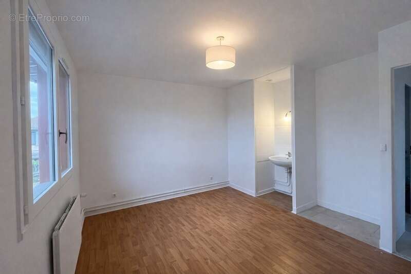 Maison familiale 109 m² avec garage – 4 chambres – Jardin – Garage – Calme - photo 10