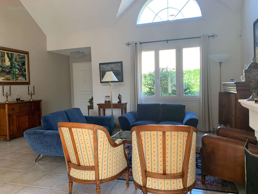 Maison à MARGENCY