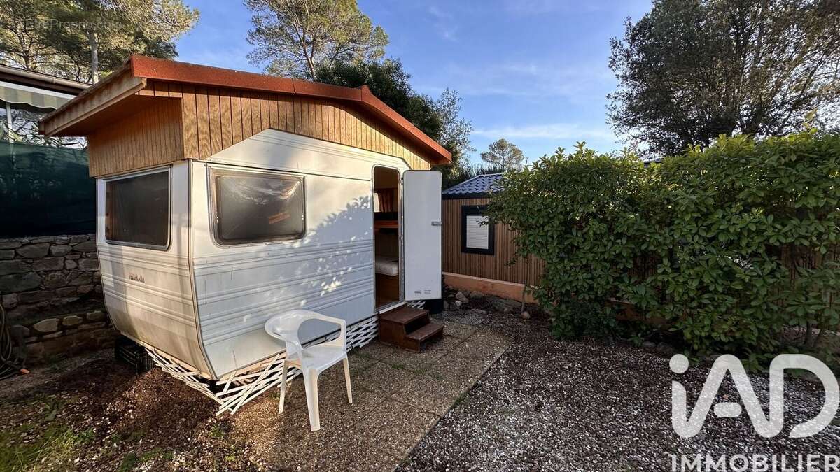 Photo 7 - Terrain à FREJUS