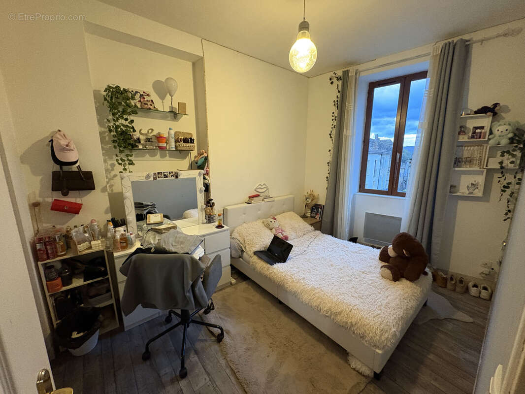 Appartement à PUY-L&#039;EVEQUE