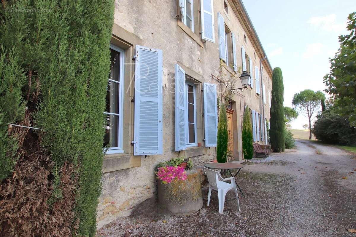 Maison à VILLEFRANCHE-DE-LAURAGAIS
