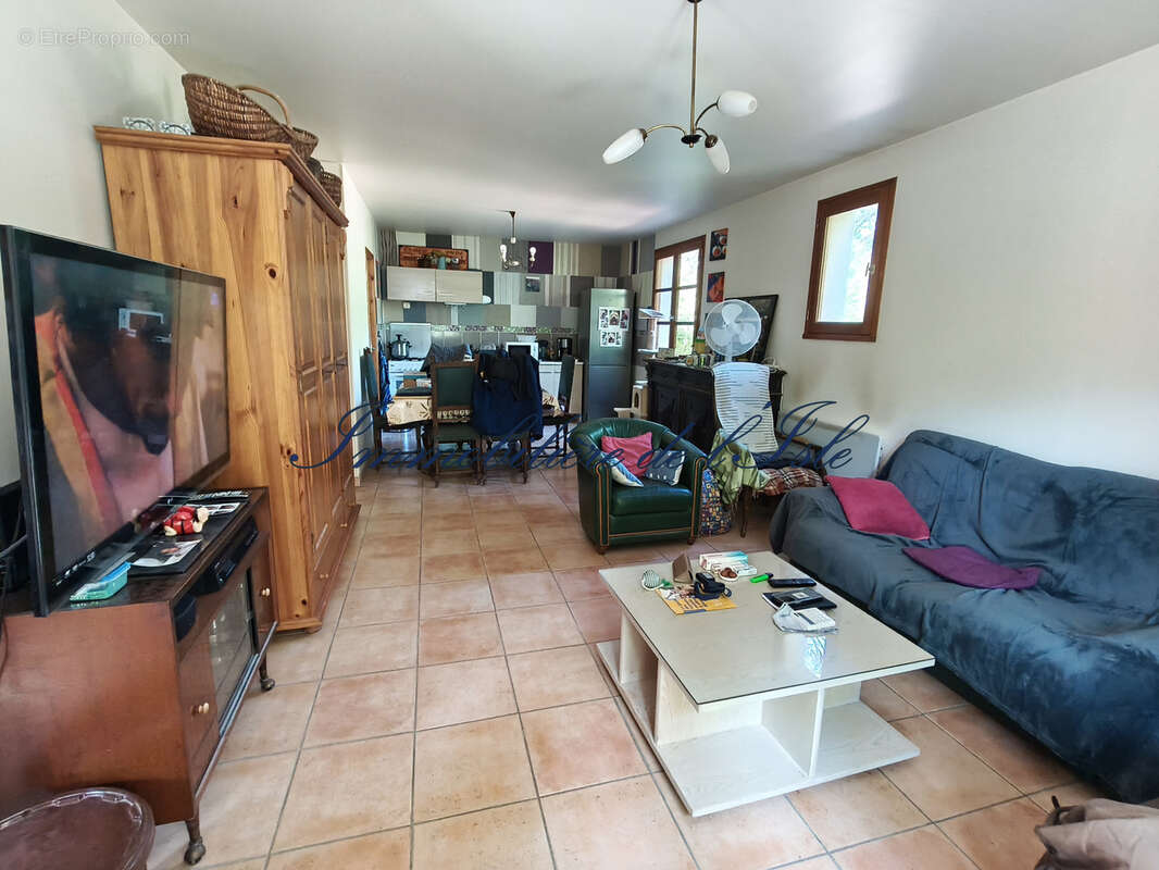 Campagne perigourdine, maison en pierre + gite sur 8000 m2 - photo 26