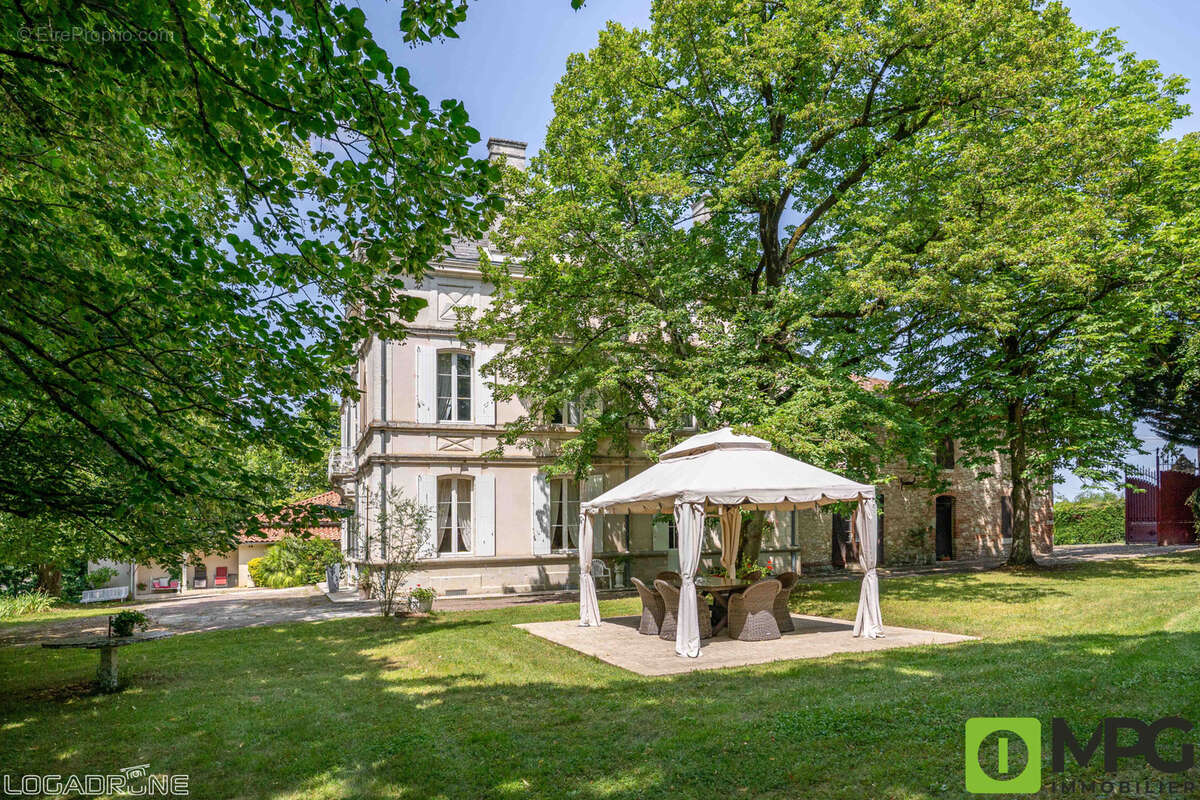 Maison à VILLENEUVE-SUR-LOT