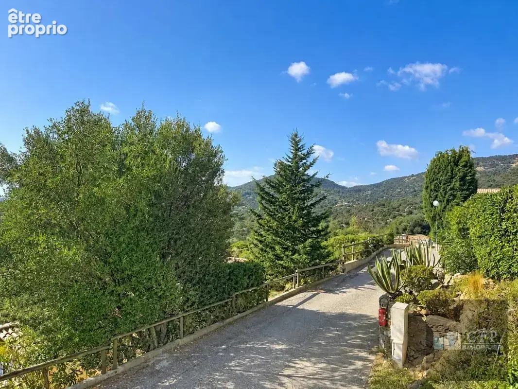 Habitation de Loisirs à Bormes-les-Mimosas, avec vue panoramique - photo 3