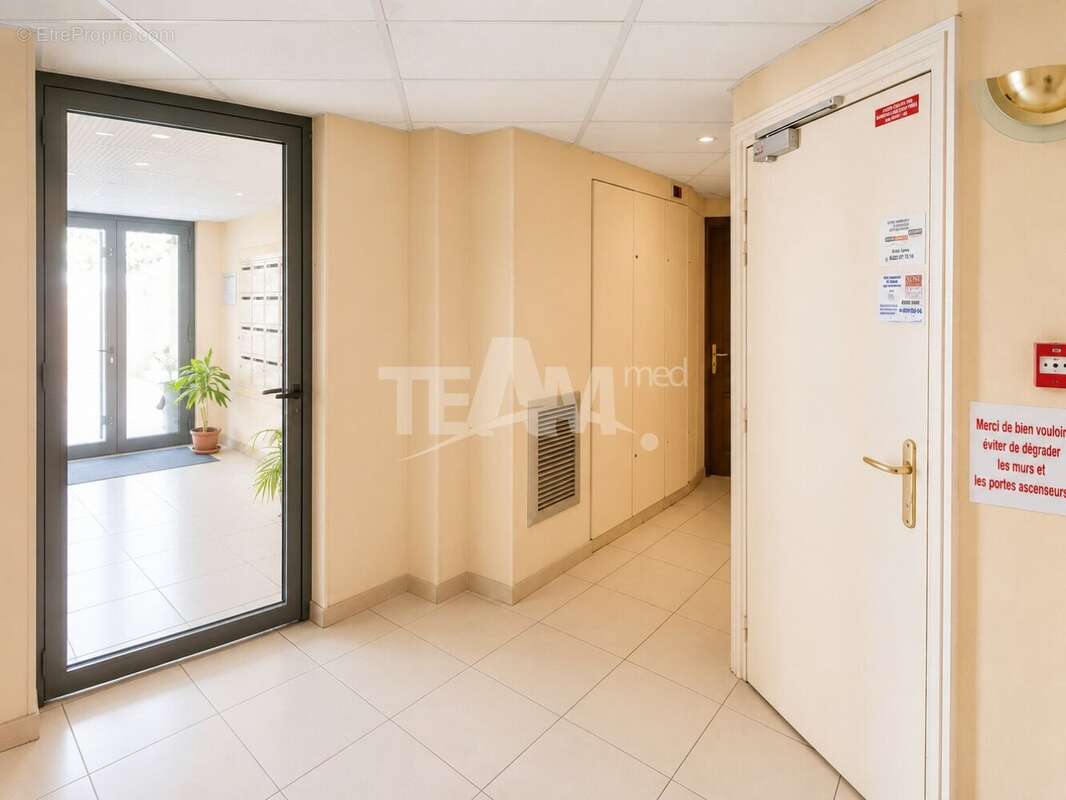 T4 garage et terrasse - photo 13