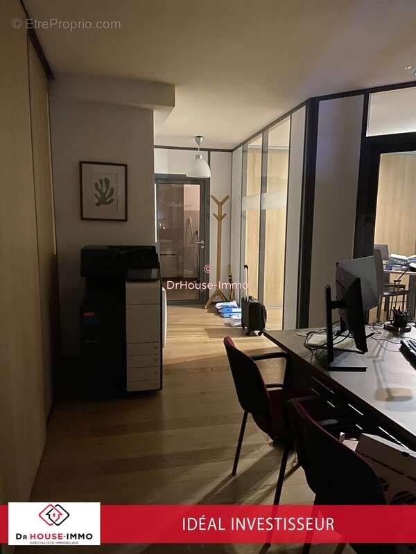 Commerce à LE PUY-EN-VELAY