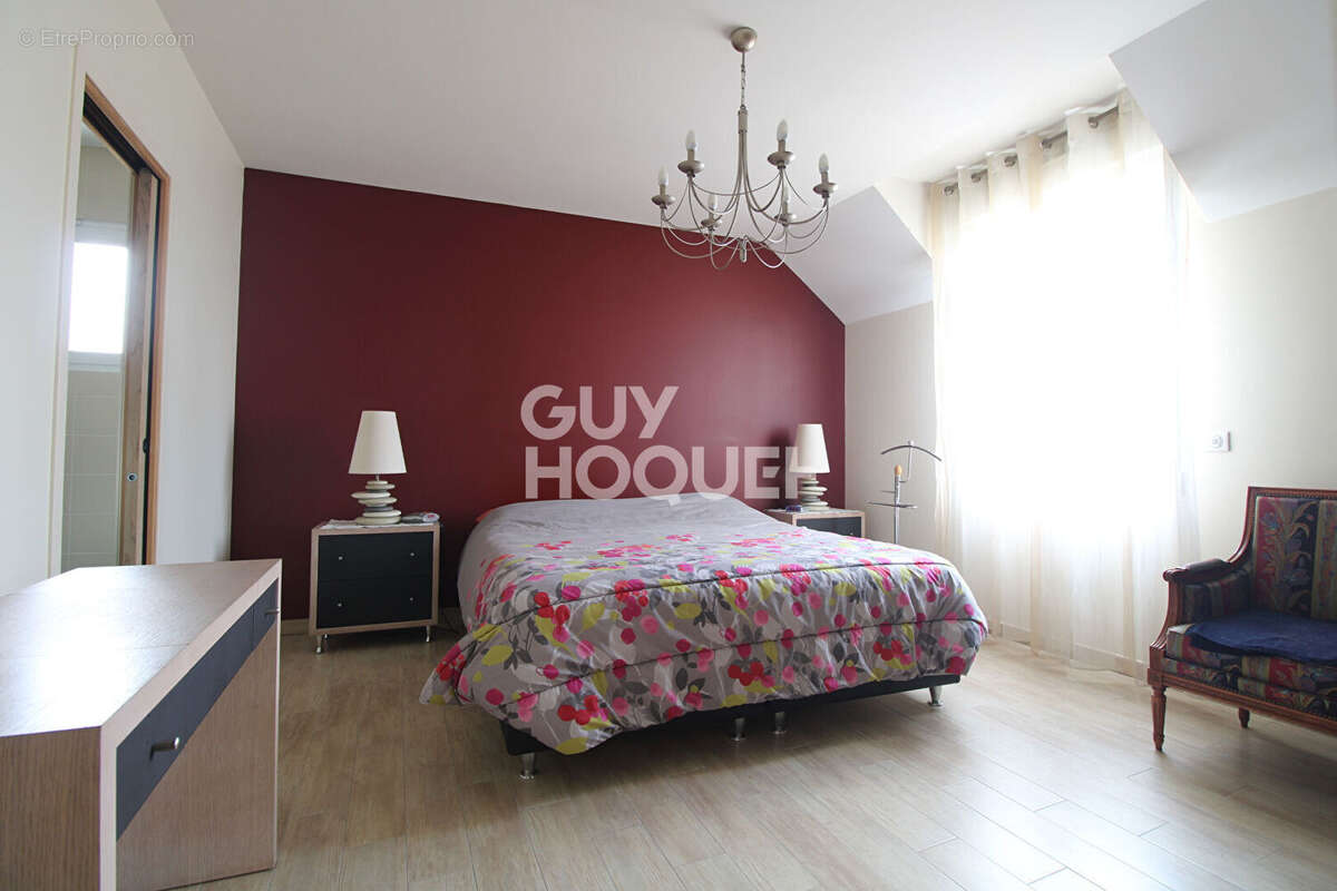 Maison à VILLECRESNES