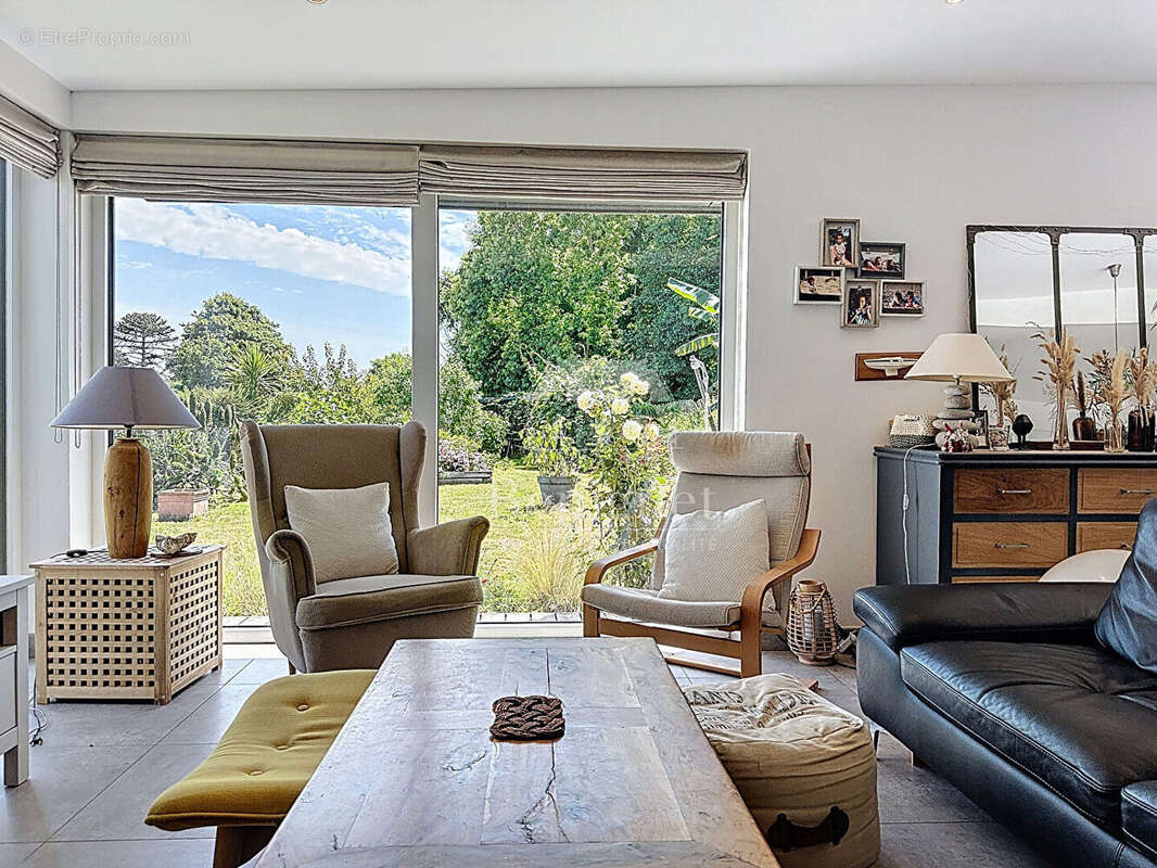 Maison à SAINT-PABU