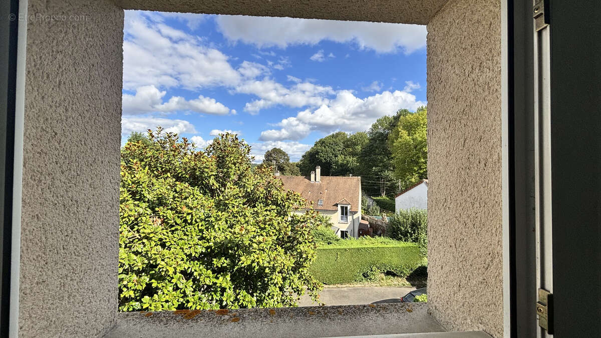 Appartement à JOUARS-PONTCHARTRAIN