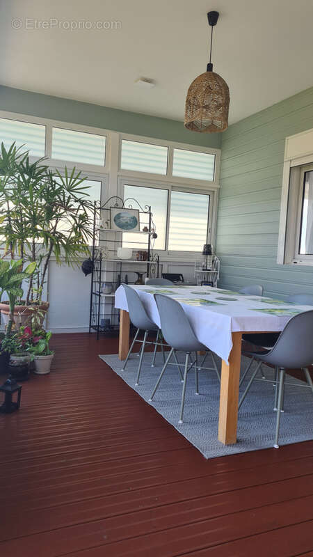 Maison à LA PLAINE-DES-PALMISTES