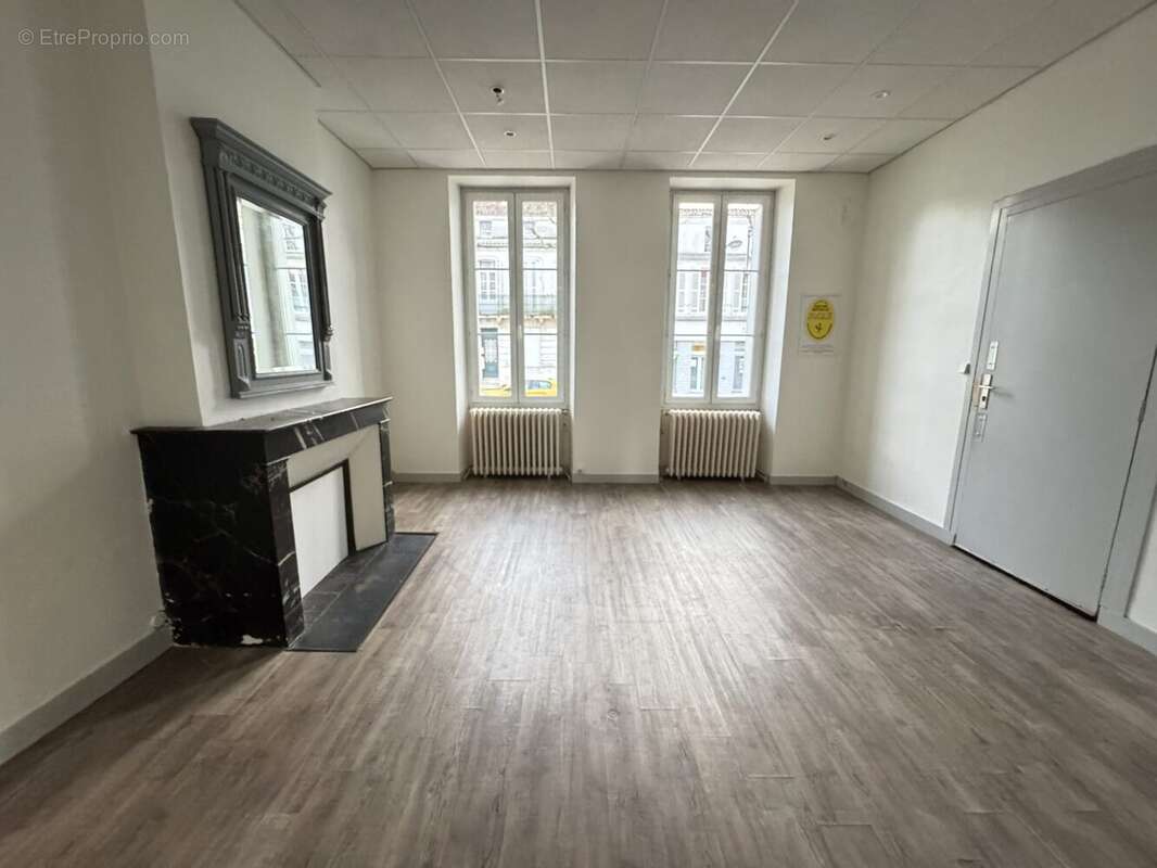 Appartement à SAINTES