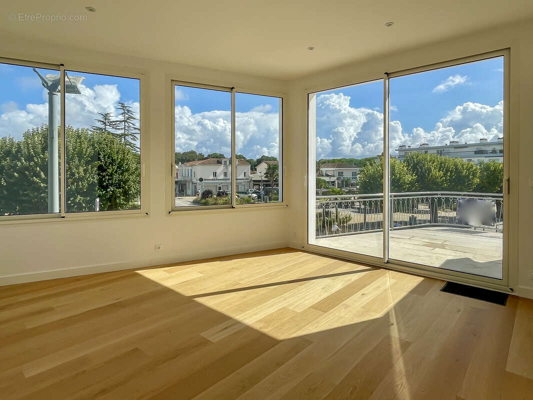 Appartement à SAINT-PALAIS-SUR-MER