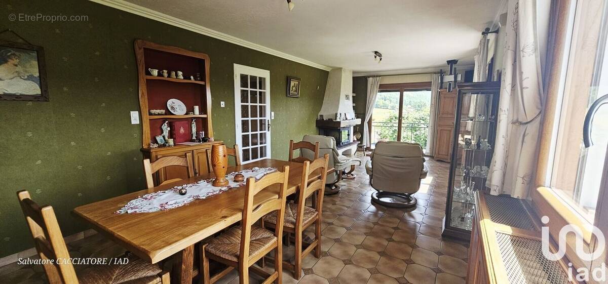 Photo 1 - Maison à CHINDRIEUX