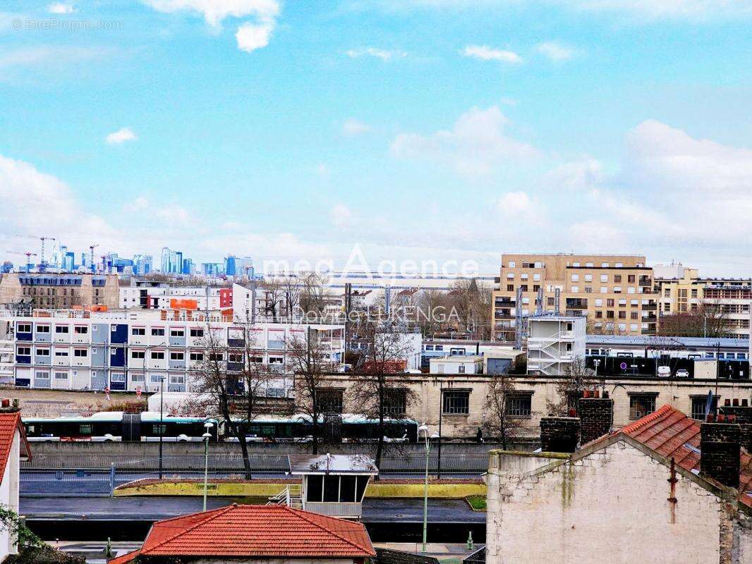 Appartement à SAINT-DENIS