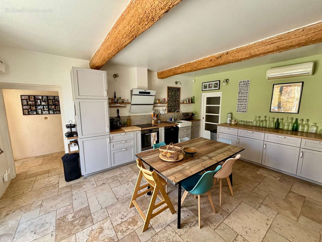 Maison à BONLIEU-SUR-ROUBION