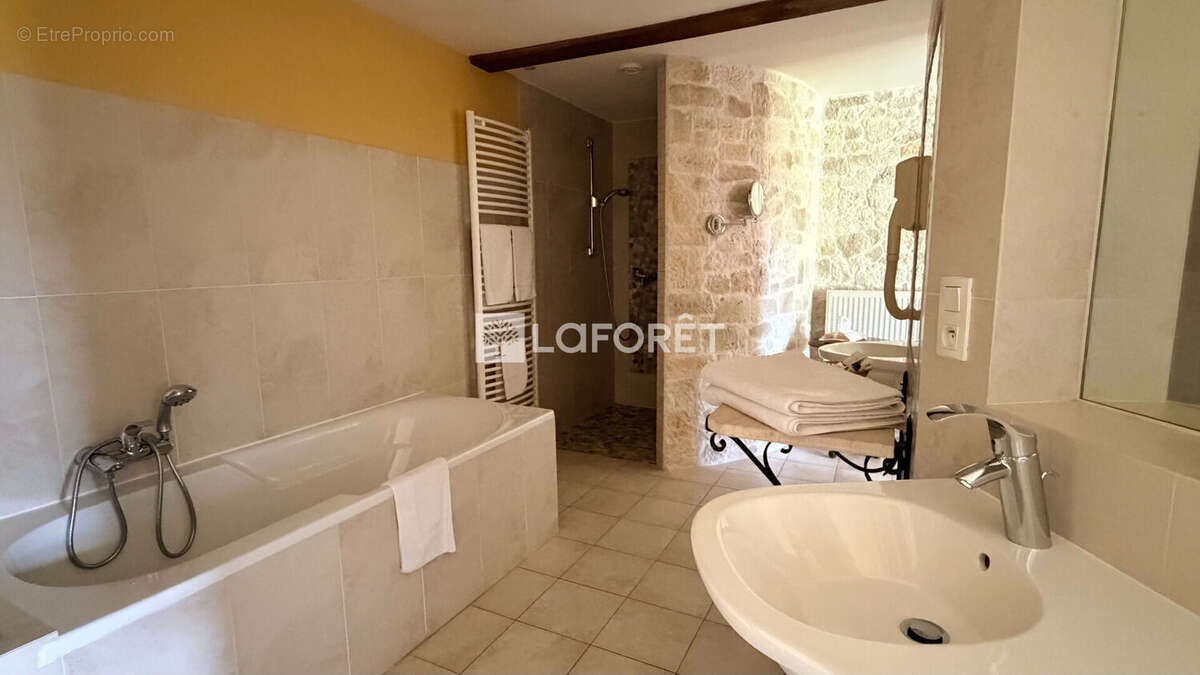 Propriété à FUTEAU - photo 9