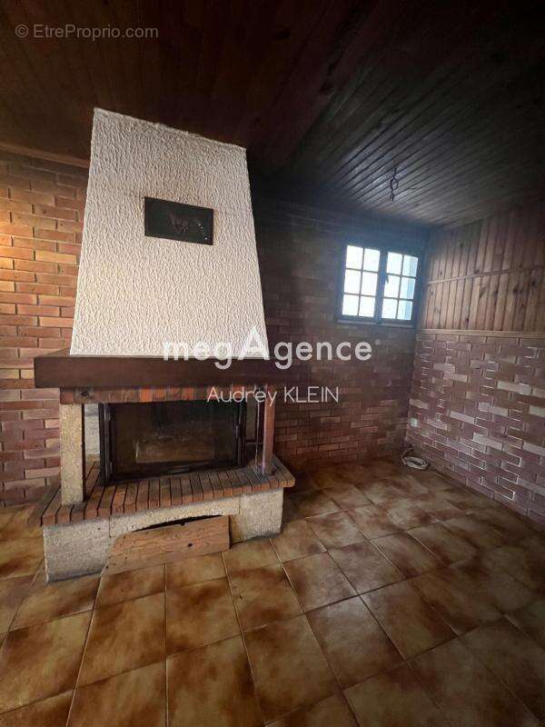 Maison à PARON