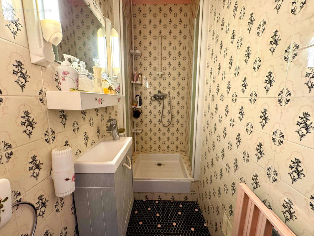 Appartement à MARSEILLE-9E