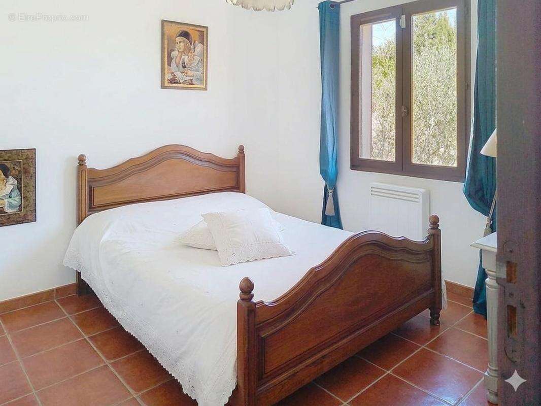Maison à SAINT-MAXIMIN-LA-SAINTE-BAUME