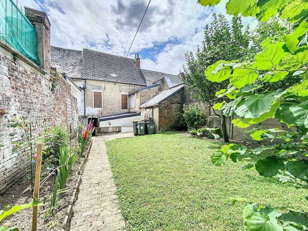 Appartement à LE CATEAU-CAMBRESIS