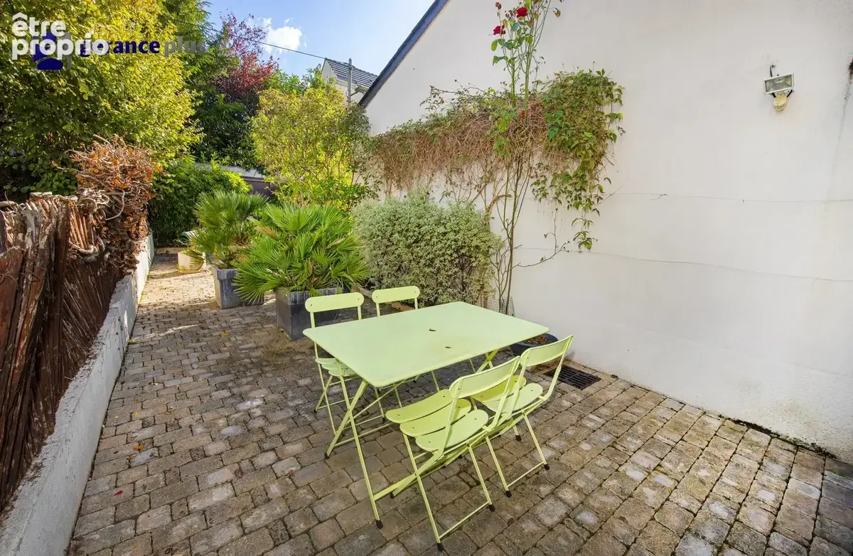 Maison d'architecte - centre-ville Coteau - photo 8