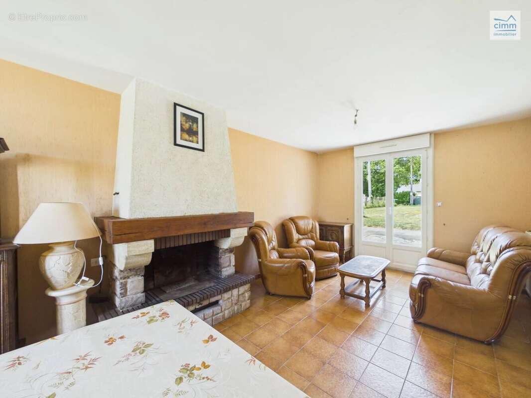 Maison de 67 m² sur un terrain de 20 650 m² - photo 5