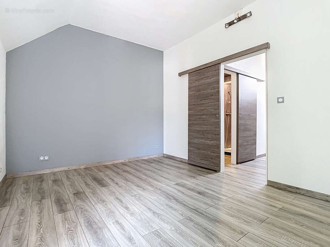 Maison à MONTMIRAIL