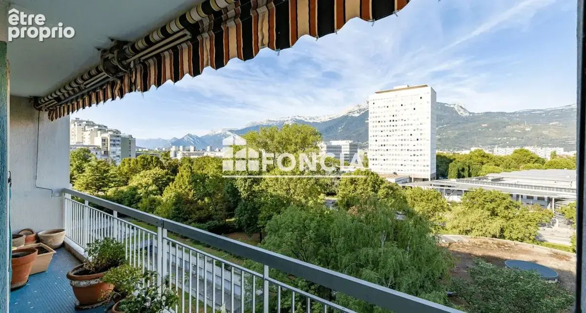 T4 avec balcon et cave - possibilite garage - photo 1