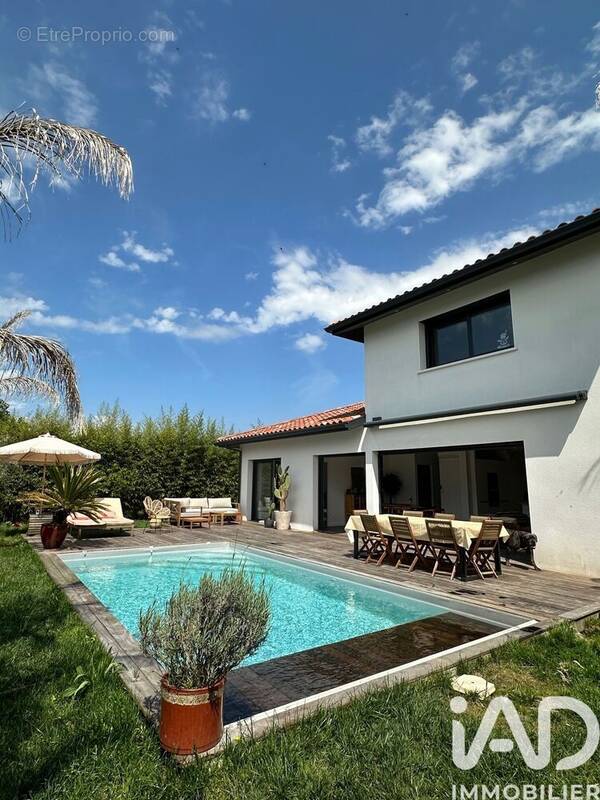 Photo 1 - Maison à TOSSE