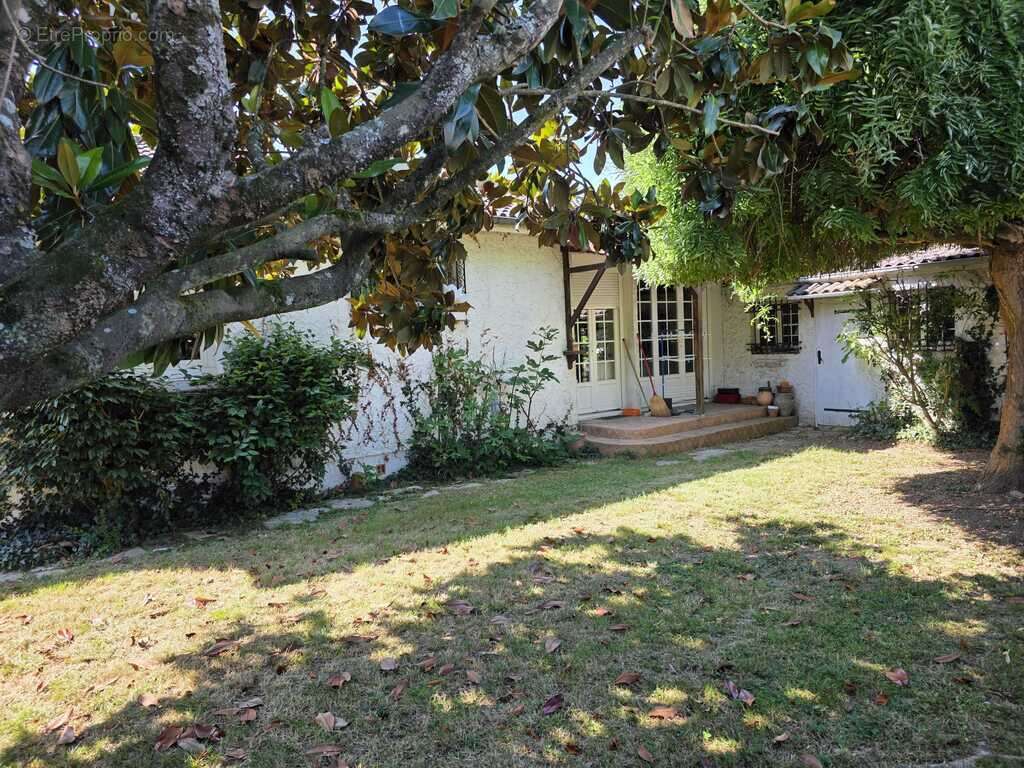 Maison à LE PASSAGE