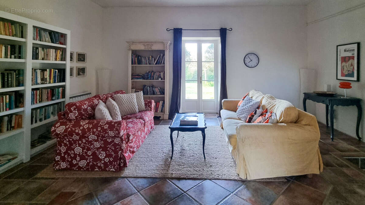 sitting room 1 - Maison à MONTREAL