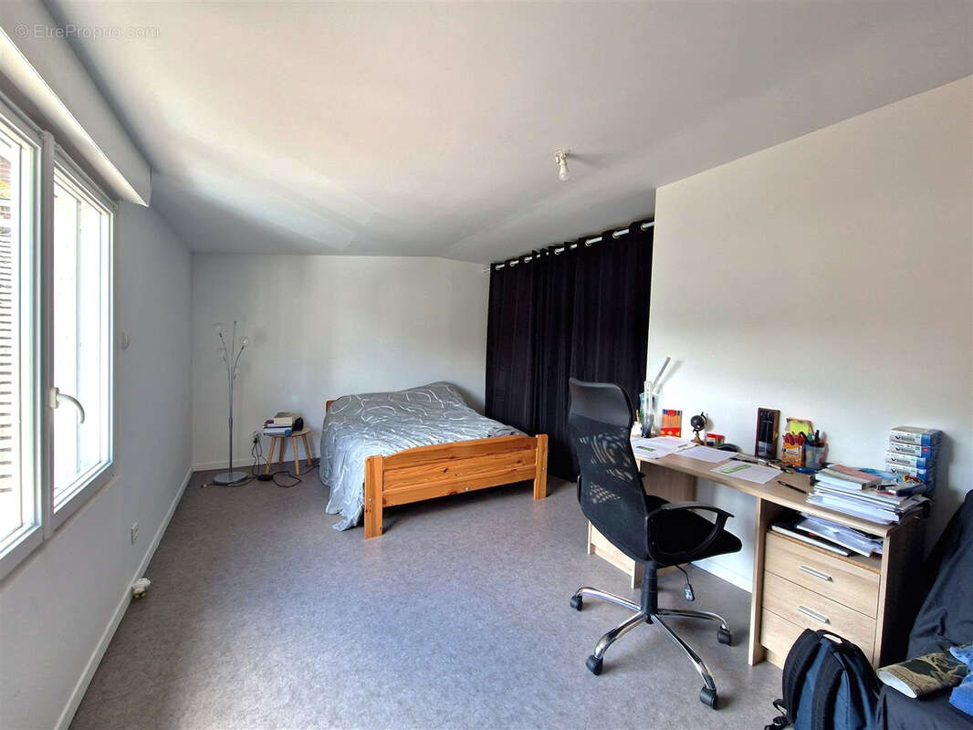 Appartement à SAINT-REMY-SUR-AVRE