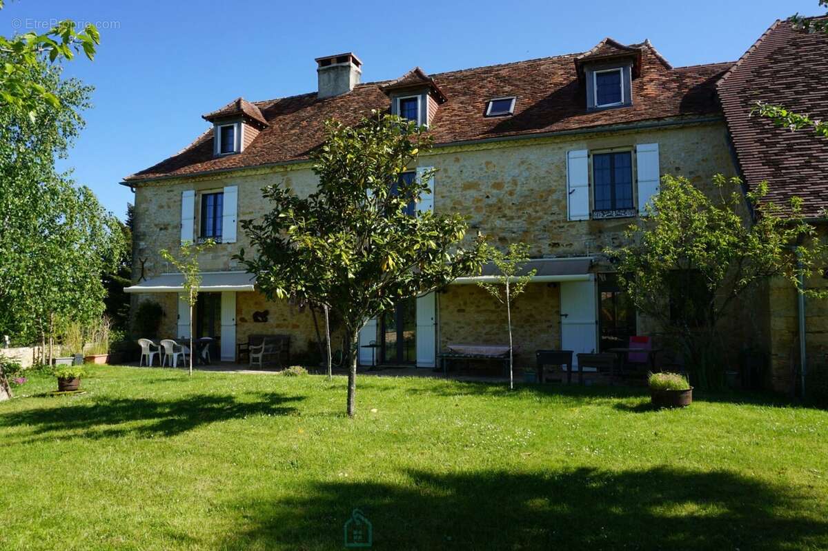 Superbe ensemble immobilier du XIXe siècle situé au coeur de la nature préservée du Périgord vert. - photo 29